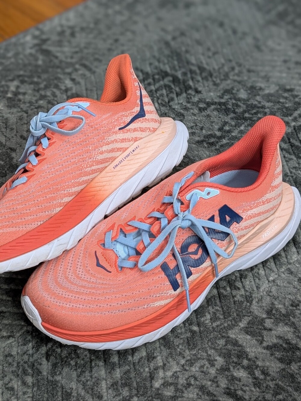 HOKA Mach 5 Women’s Size 10 B Camellia Peach Parfait Running Shoes 1127894 CPPF